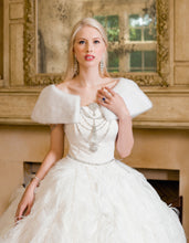 Charger l'image dans la galerie, Mink Fur Wrap