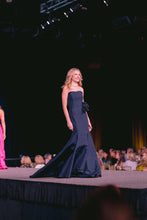 Load image into Gallery viewer, Midnight