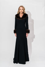 Charger l'image dans la galerie, Sable Collared Gown