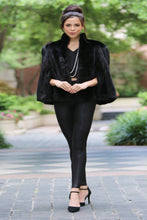 Charger l'image dans la galerie, Mink Cape