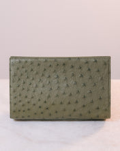 將圖片載入圖庫檢視器 Olivia
