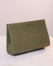 將圖片載入圖庫檢視器 Olivia
