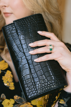 Load image into Gallery viewer, Hallie
